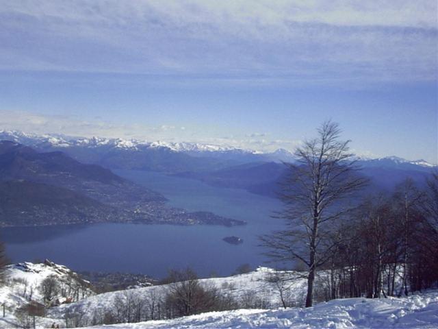 Albergo Casa Della Neve Stresa Exterior foto